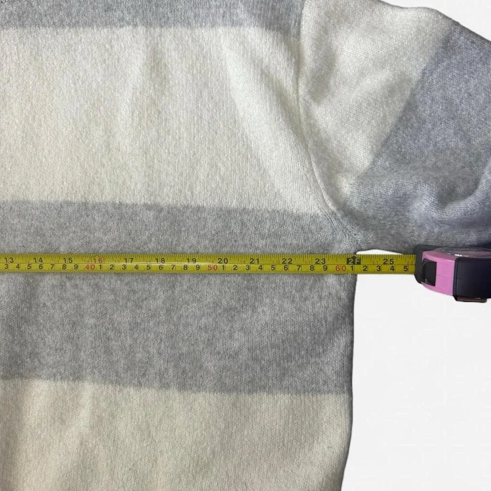 American Eagle Woah So Soft Crew Neck Sweater in Grey and White Striped Pattern - Picture 7 of 7